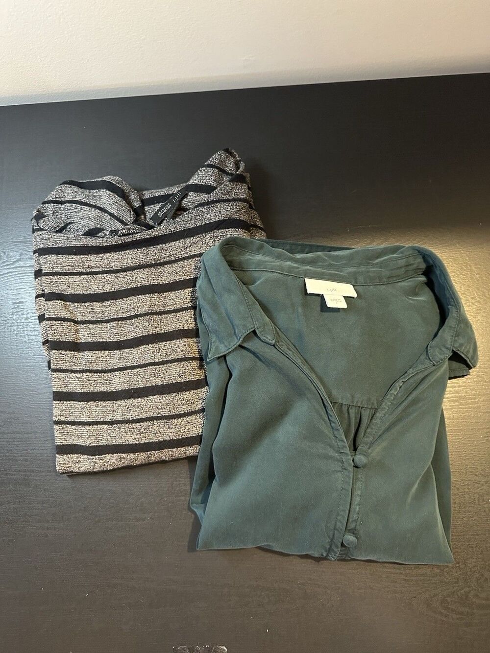 J Jill 2 Pc Shirt Lot Sz L Tops Green Blouse Black & Grey Tunic #1060